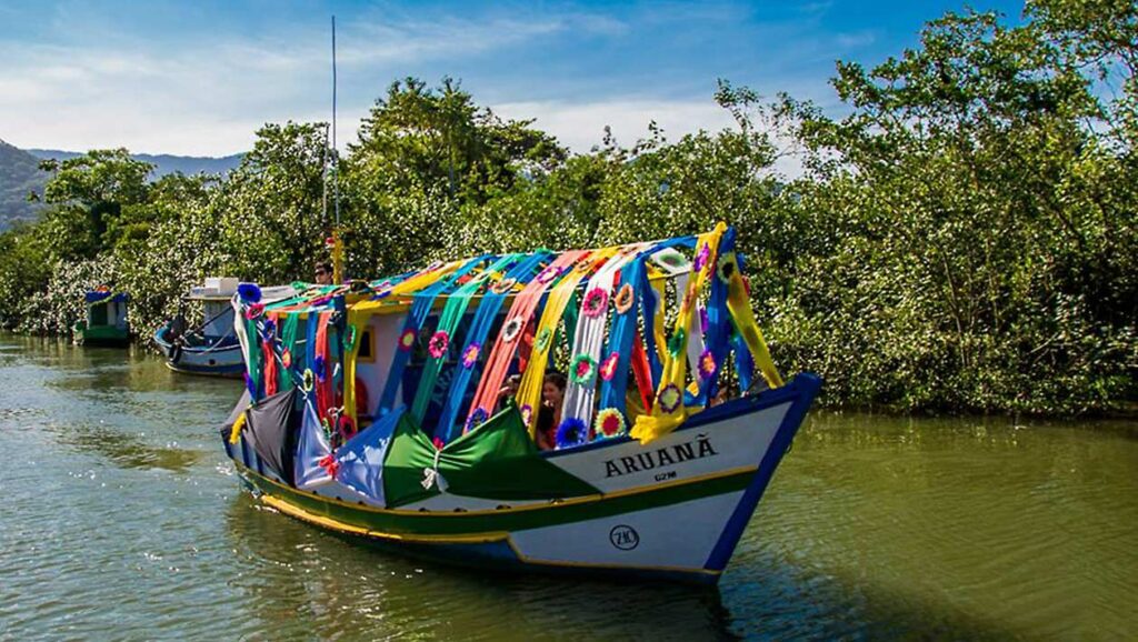 Concurso de Decoração de Barcos e Canoas